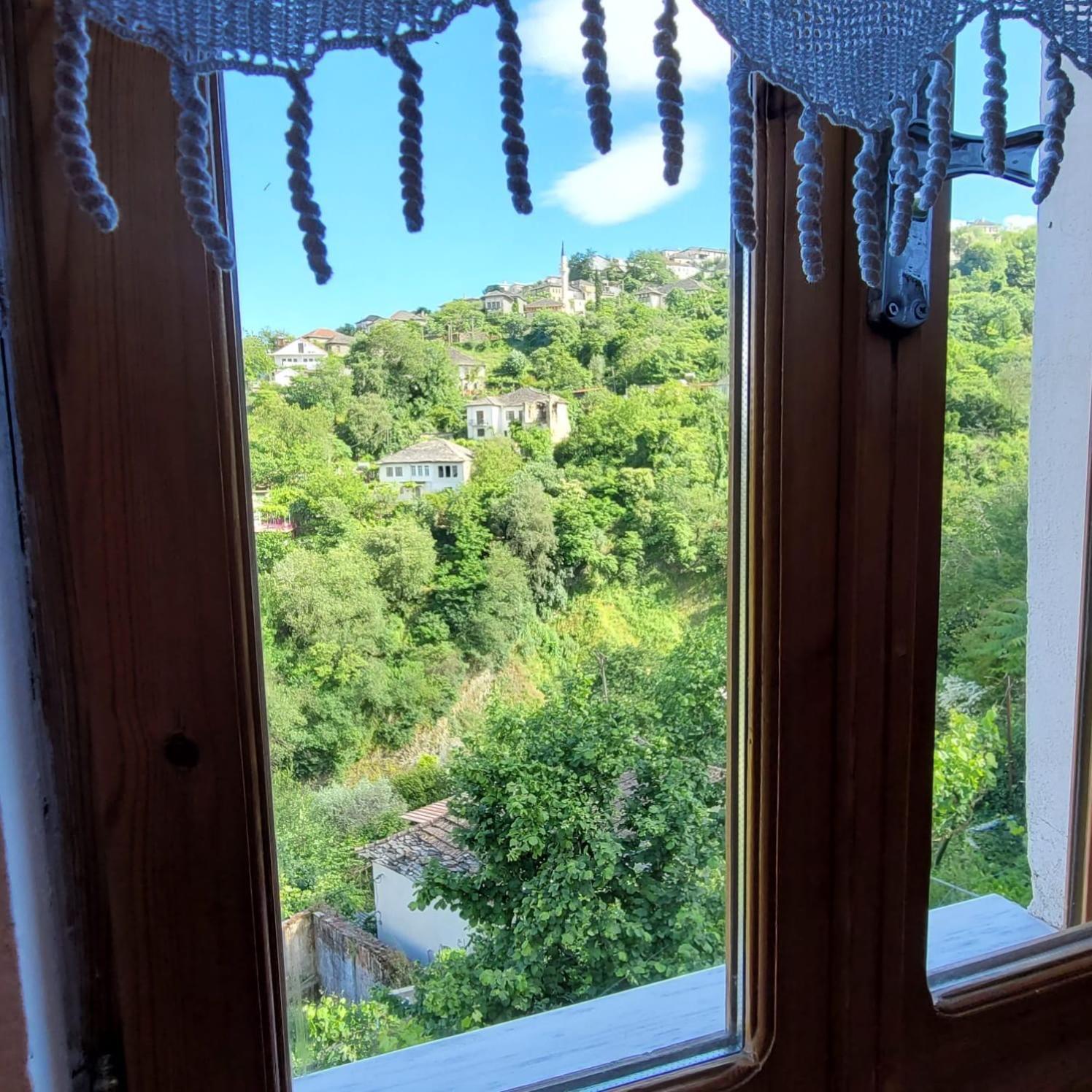 Jona Guest House Gjirokastër 外观 照片